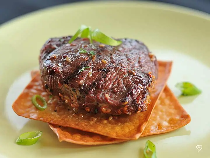 Pacific Rim Glazed Steak with Wonton Crisps