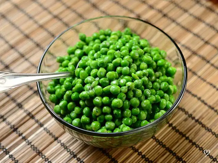 Creamy Herbed Peas
