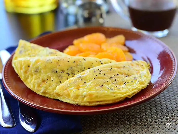 Turkey Sausage & Cheese Omelet